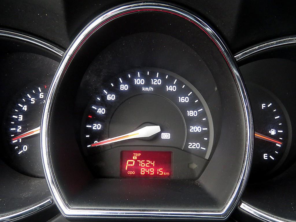 기아 올 뉴프라이드 5도어 1.4 MPI 디럭스 - 이미지 2