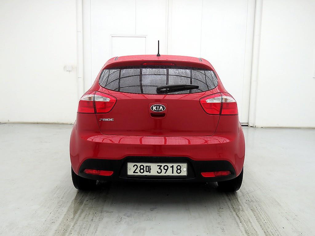 기아 올 뉴프라이드 5도어 1.4 MPI 디럭스 - 이미지 12