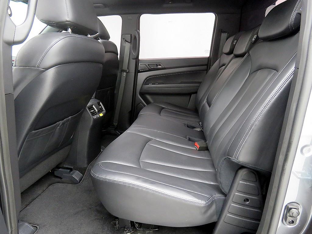 KG모빌리티(쌍용) 렉스턴 스포츠 칸 디젤 2.2 4WD 프레스티지 스페셜 다이나믹 5링크 - 이미지 5