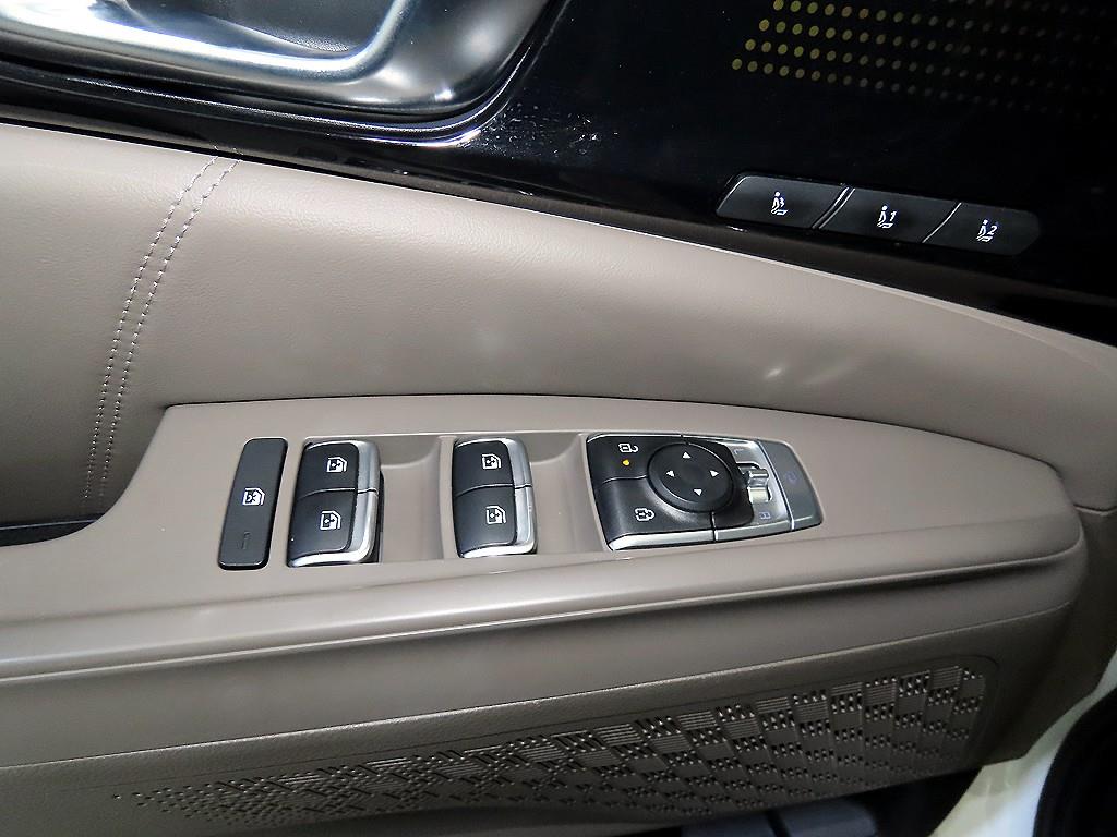 기아 더 뉴카니발 하이브리드(KA4) 1.6 HEV 9인승 시그니처 - 이미지 6