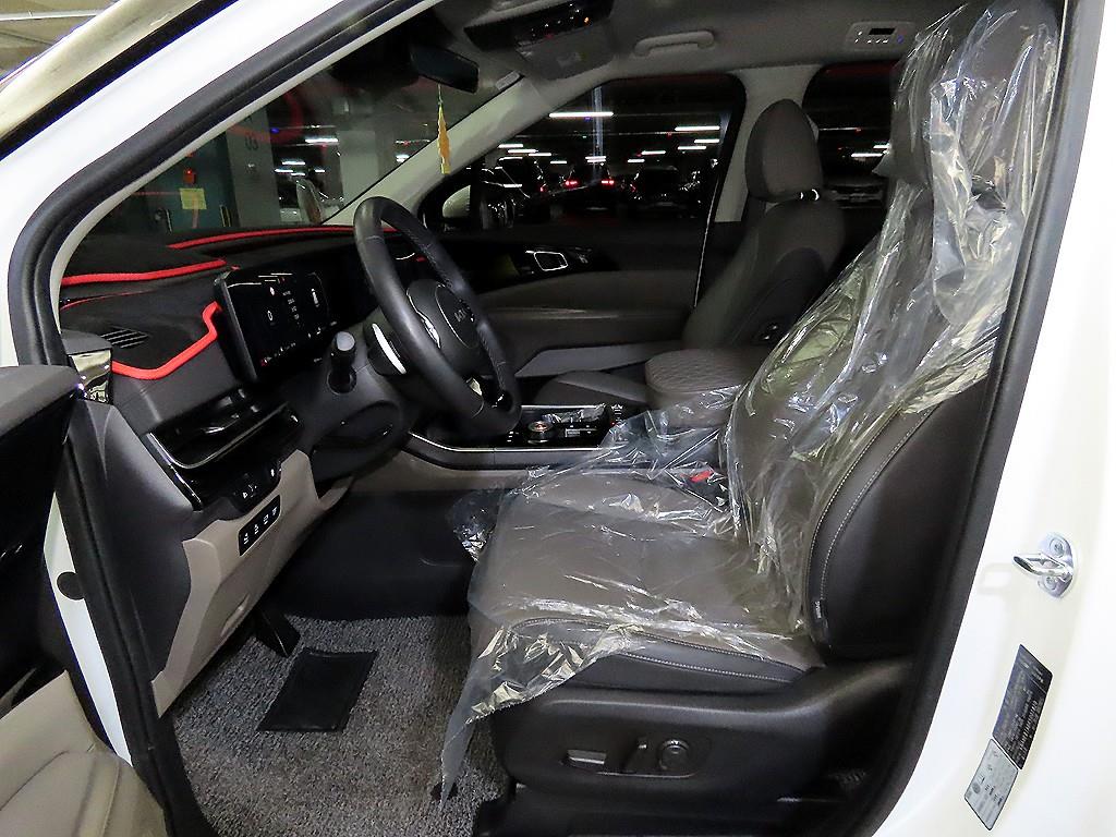 기아 더 뉴카니발 하이브리드(KA4) 1.6 HEV 9인승 시그니처 - 이미지 9