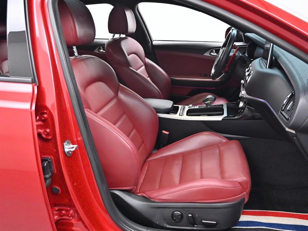 기아 스팅어 3.3 터보 AWD GT - 이미지 18