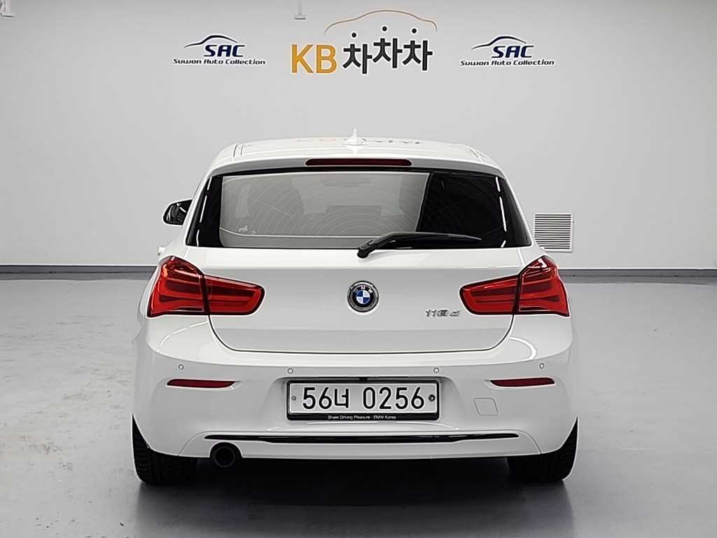 BMW 1시리즈(2세대) 5도어 118d 스포츠 라인 - 이미지 8