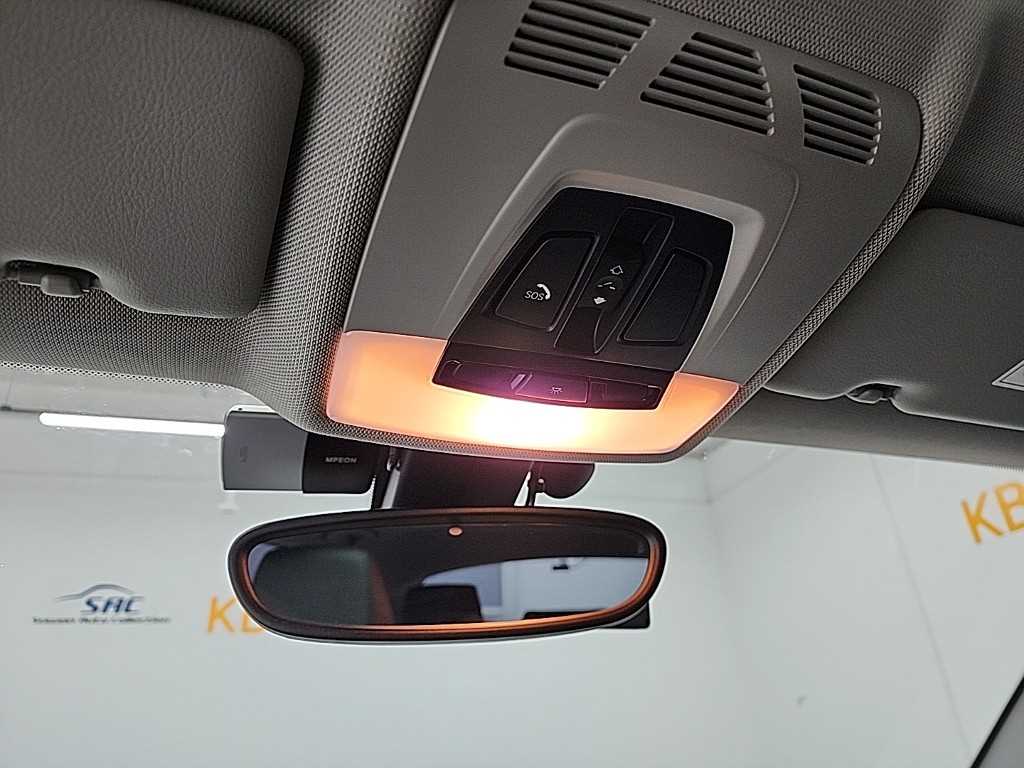 BMW 1시리즈(2세대) 5도어 118d 스포츠 라인 - 이미지 16