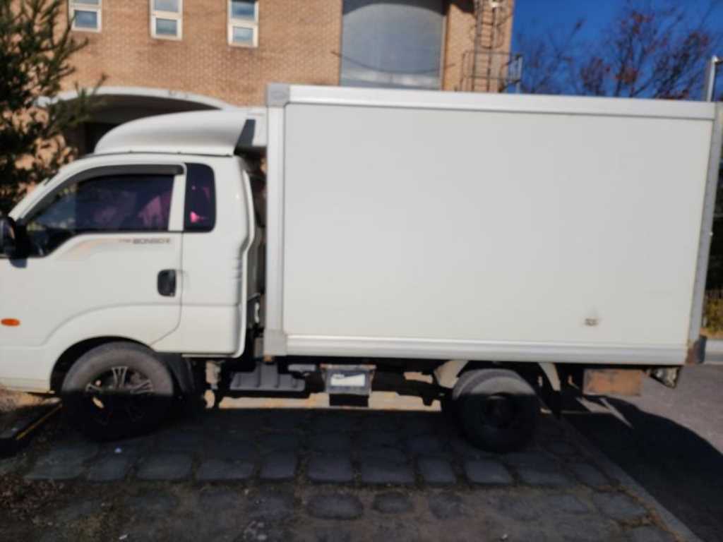 기아 봉고Ⅲ화물 냉동탑차 1톤 킹캡