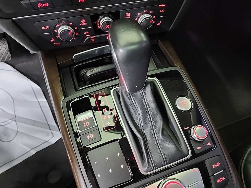 아우디 A6(4세대) 35 TDI 컴포트 - 이미지 19