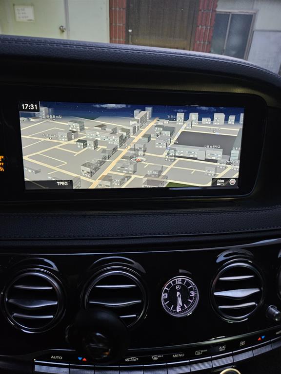 벤츠 S클래스(6세대) S350 d 4매틱 - 이미지 2