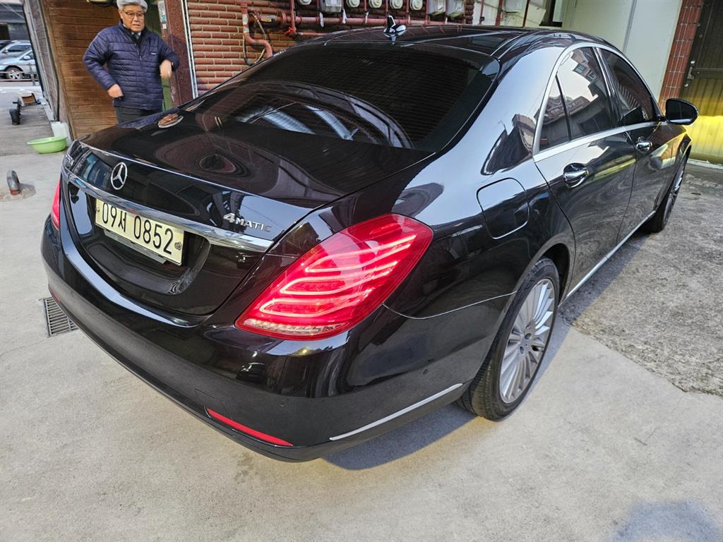 벤츠 S클래스(6세대) S350 d 4매틱 - 이미지 8