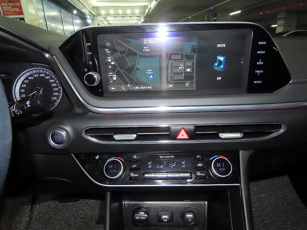 현대 쏘나타(DN8) 1.6 터보 프리미엄 플러스 - 이미지 17