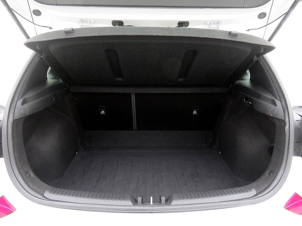 현대 i30 PD 1.4 터보 모던 - 이미지 3