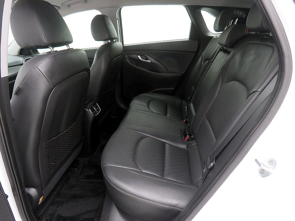 현대 i30 PD 1.4 터보 모던 - 이미지 13