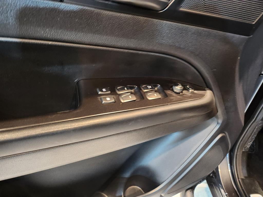 KG모빌리티(쌍용) 렉스턴 스포츠 칸 디젤 2.2 4WD 다이내믹 에디션 5링크 - 이미지 2