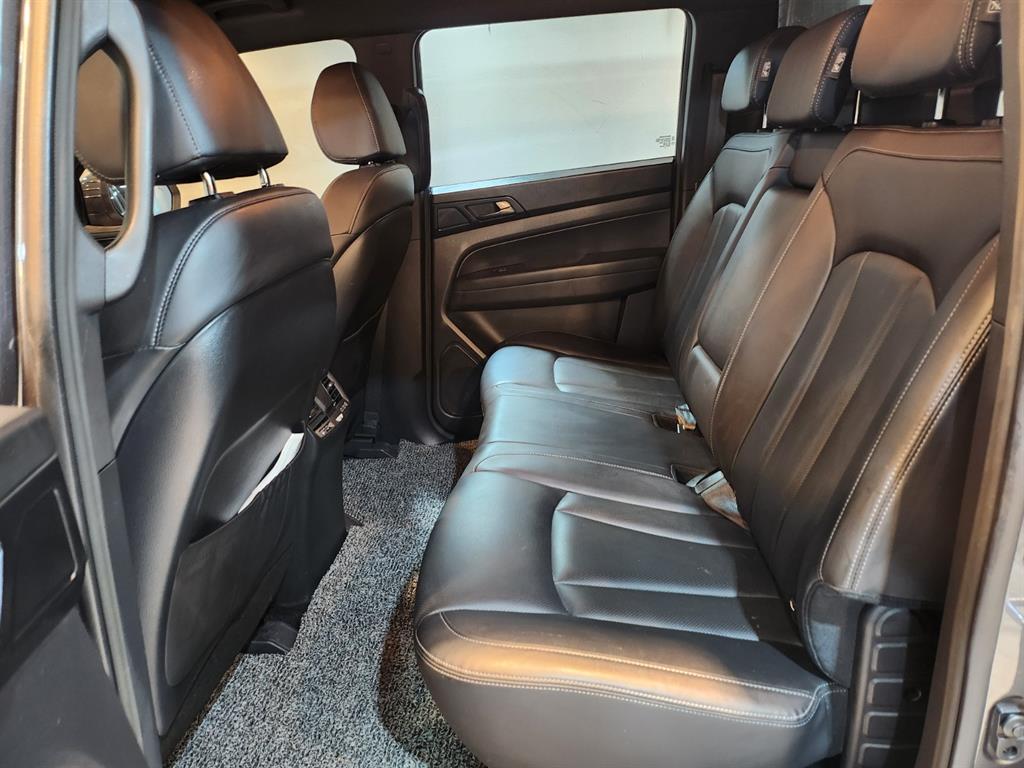 KG모빌리티(쌍용) 렉스턴 스포츠 칸 디젤 2.2 4WD 다이내믹 에디션 5링크 - 이미지 17