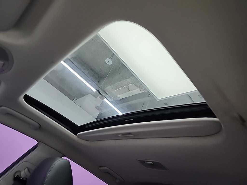 기아 스토닉 U2 1.6 디젤 프레스티지 - 이미지 6