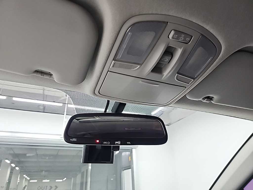 기아 스토닉 U2 1.6 디젤 프레스티지 - 이미지 9