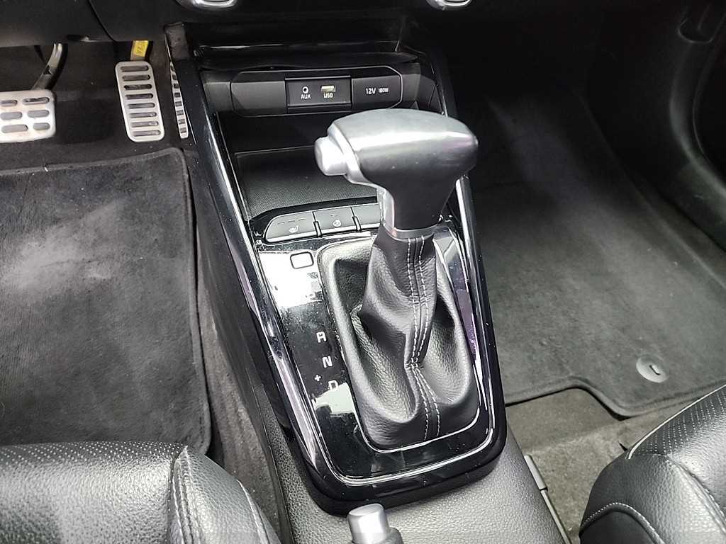 기아 스토닉 U2 1.6 디젤 프레스티지 - 이미지 11