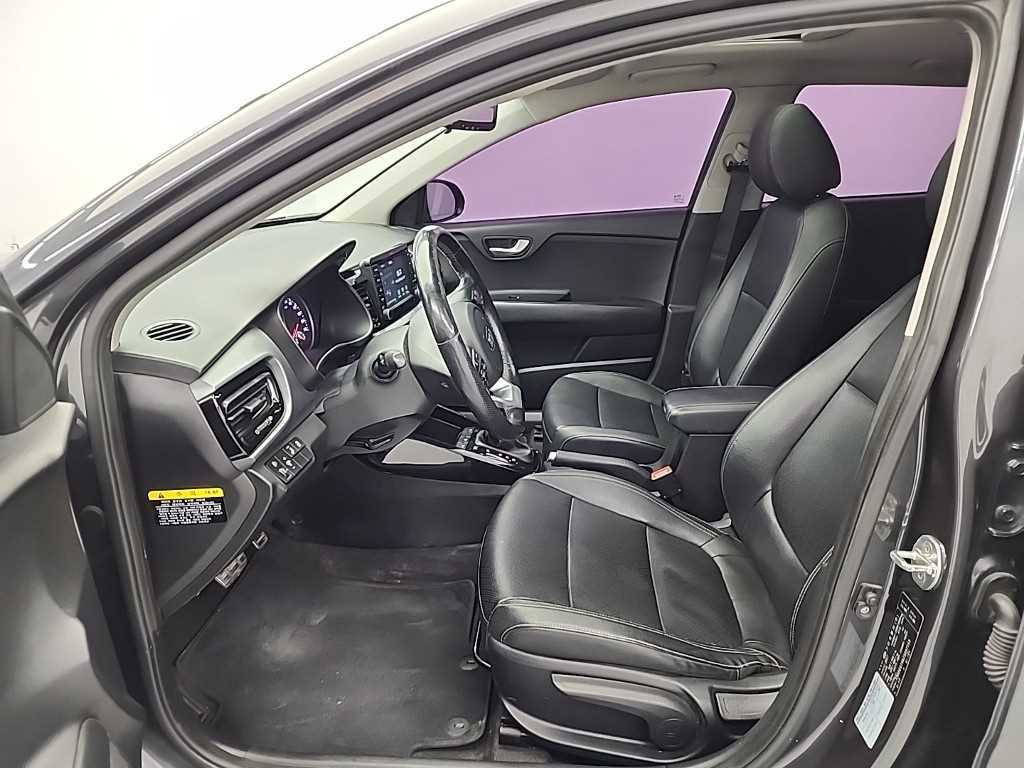 기아 스토닉 U2 1.6 디젤 프레스티지 - 이미지 15