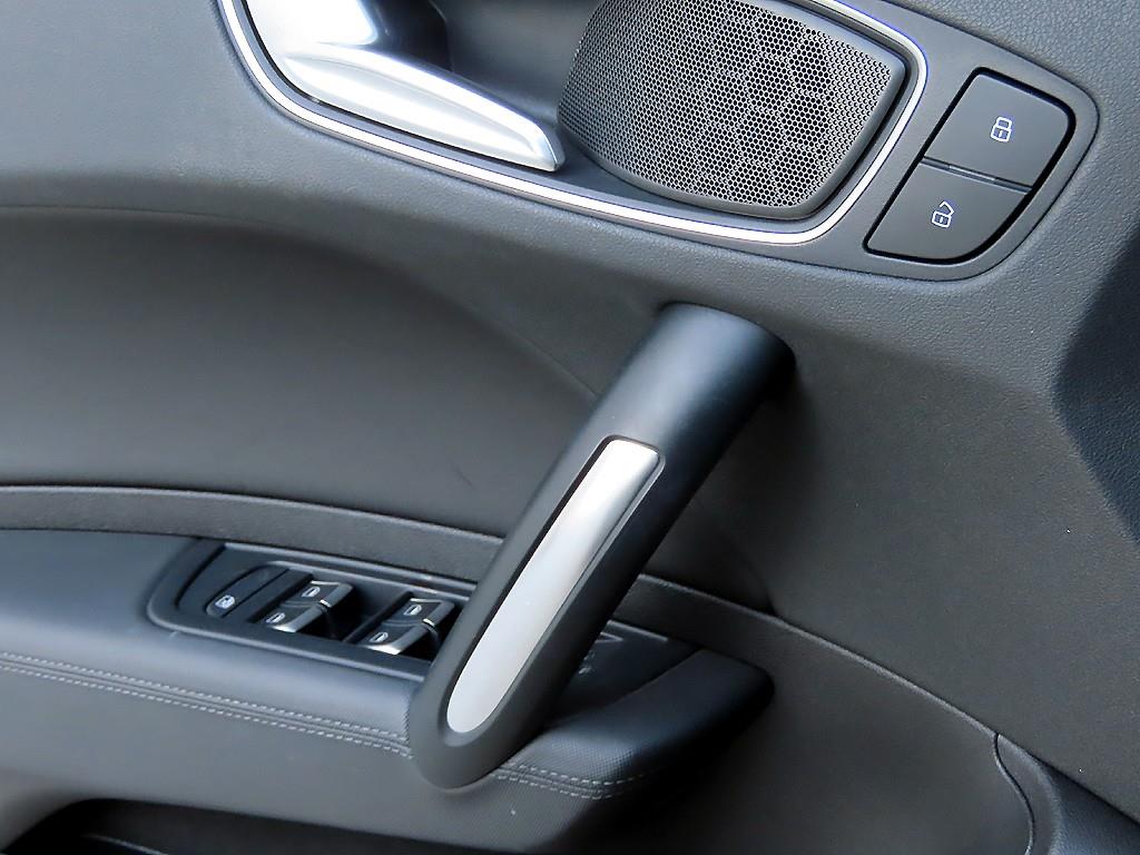 아우디 A1 30 TDI 스포트백 스포츠 스프린트 에디션 - 이미지 12