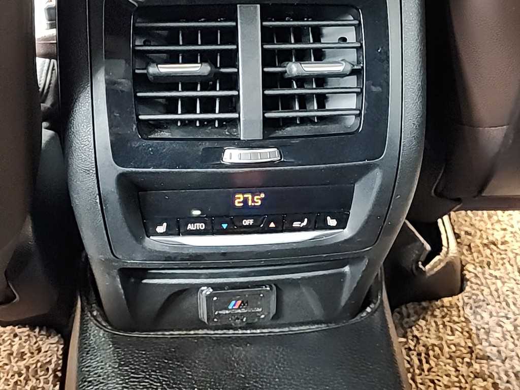 BMW X4(2세대) 20d xDrive M스포츠 - 이미지 5