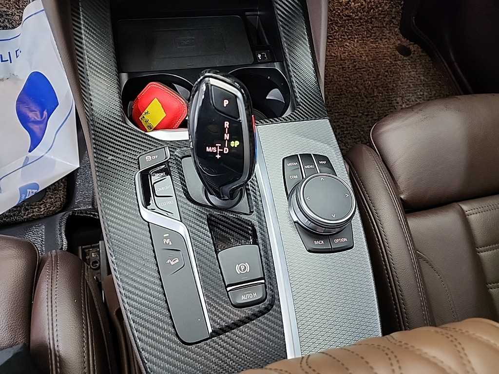 BMW X4(2세대) 20d xDrive M스포츠 - 이미지 13