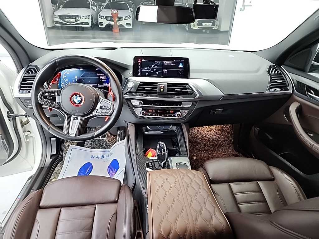 BMW X4(2세대) 20d xDrive M스포츠 - 이미지 14