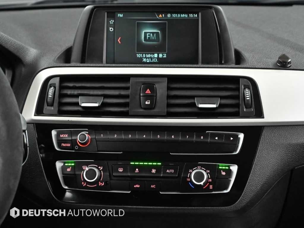 BMW 1시리즈(2세대) 5도어 118d 조이 - 이미지 9