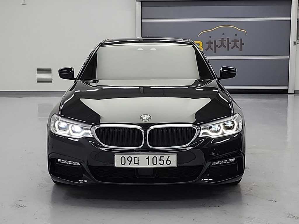 BMW 5시리즈(7세대) 520d M스포츠팩 플러스 - 이미지 2