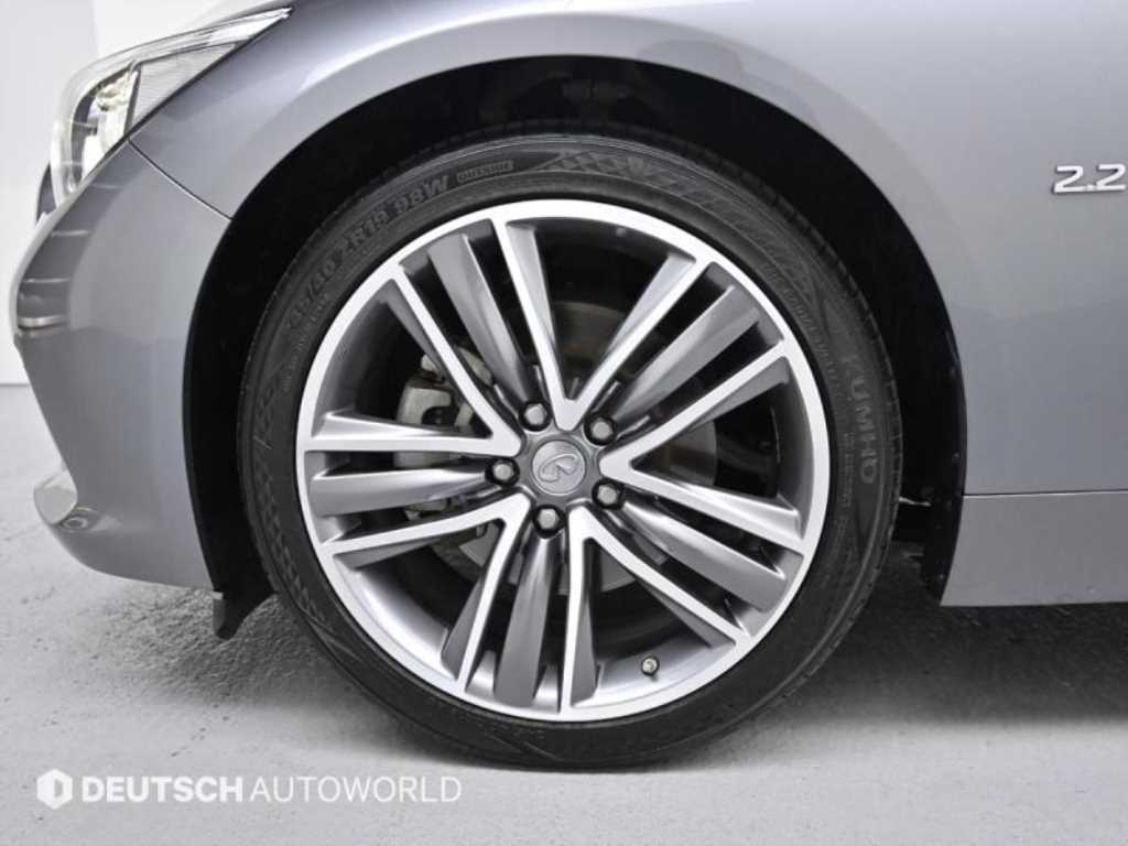 인피니티 Q50 2.2D - 이미지 10