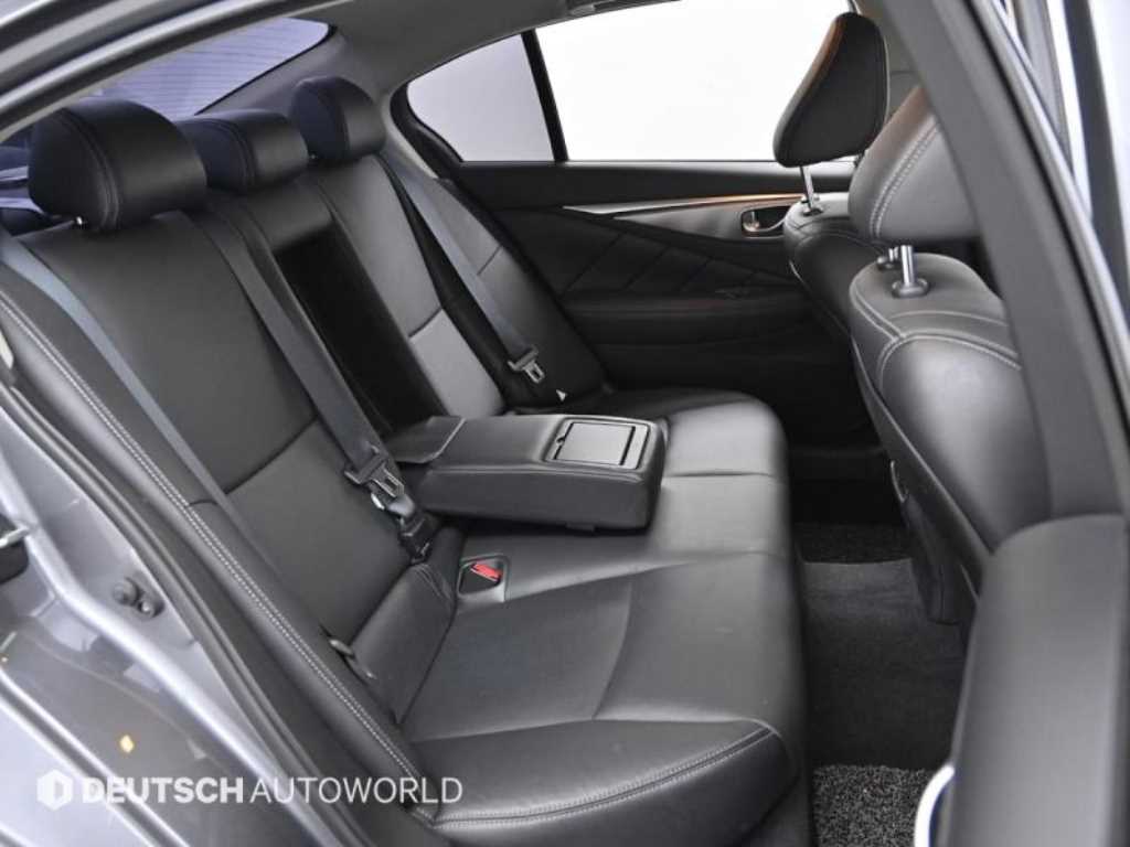 인피니티 Q50 2.2D - 이미지 17