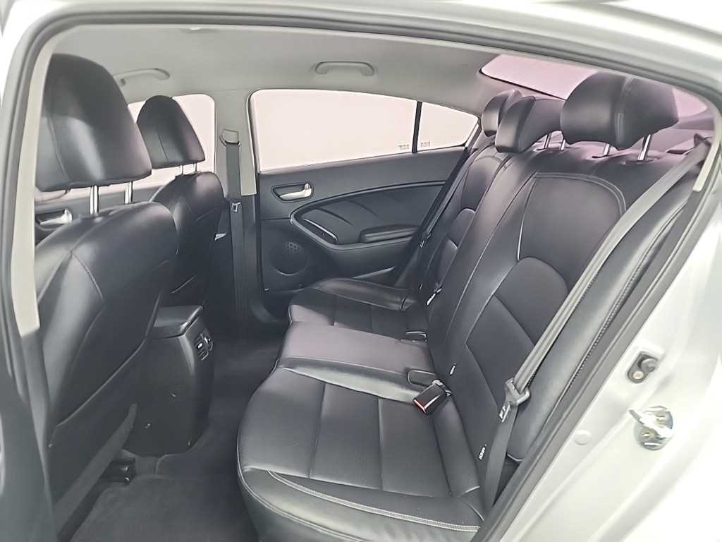 기아 K3 1.6 GDI 트렌디 - 이미지 16