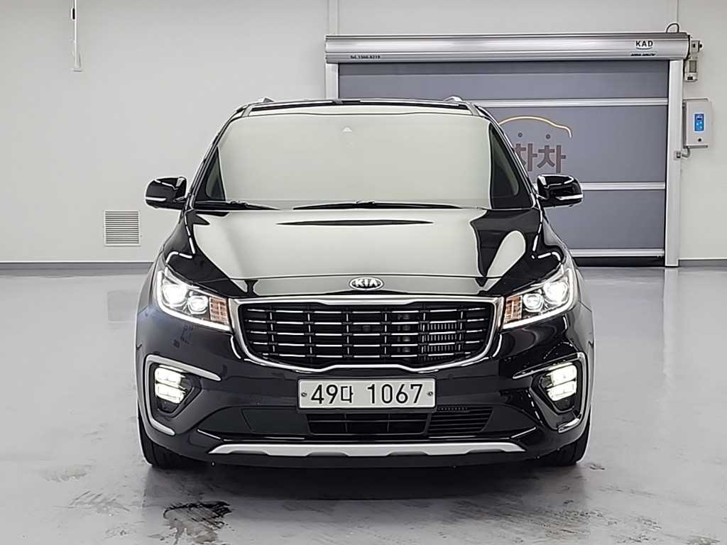 기아 더 뉴카니발 리무진 7인승 디젤 프레지던트