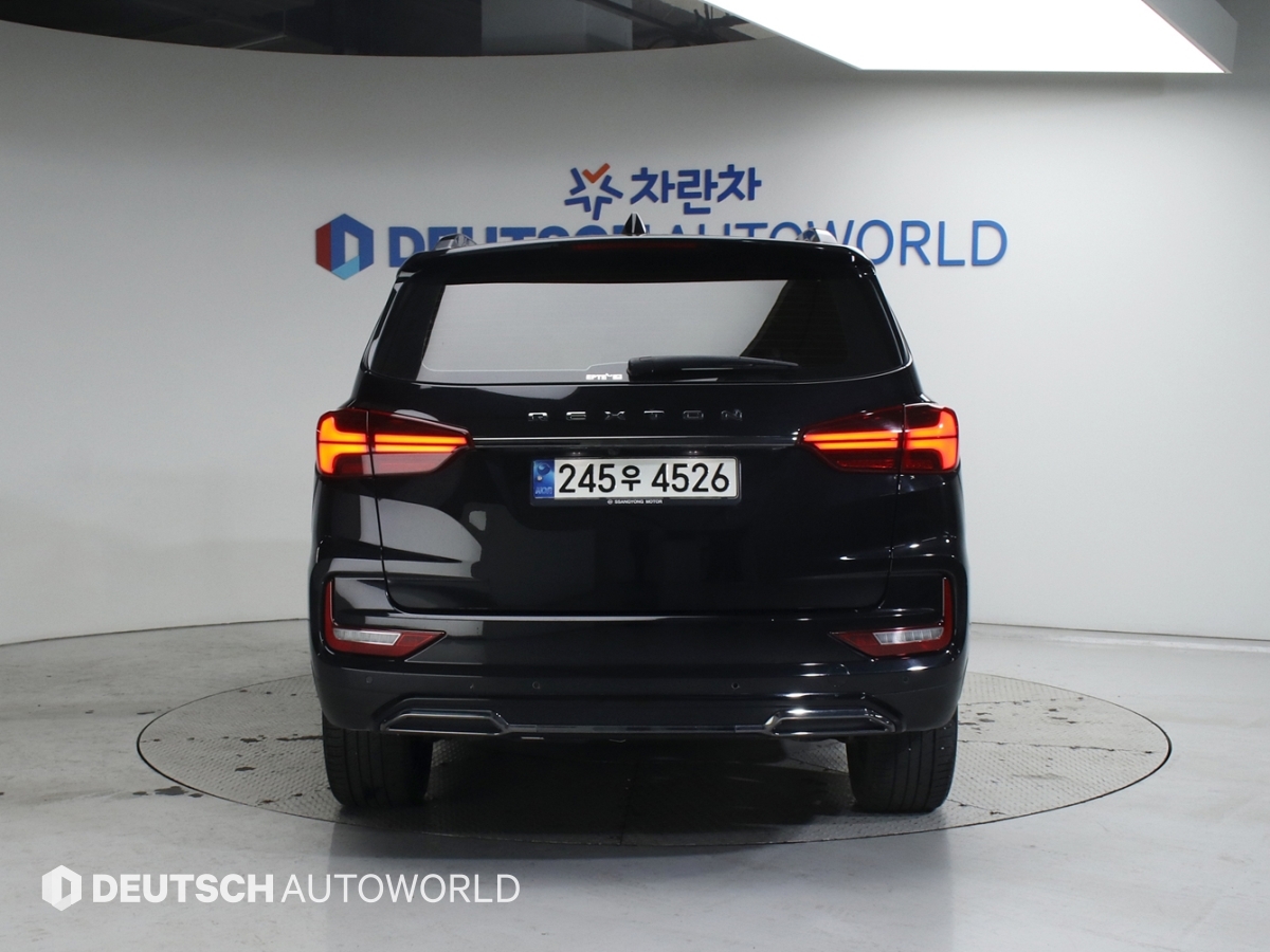 KG모빌리티(쌍용) 올 뉴렉스턴 2.2 4WD 더 블랙 - 이미지 17