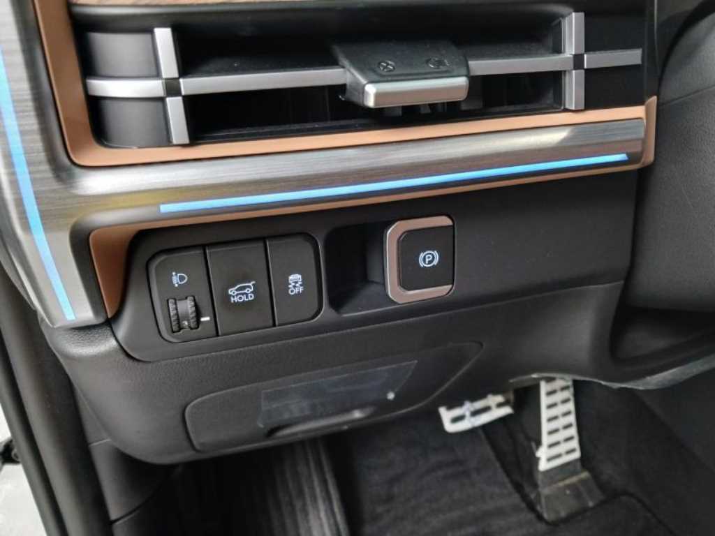 현대 디 올뉴싼타페 하이브리드 1.6 HEV 2WD 캘리그래피 - 이미지 15