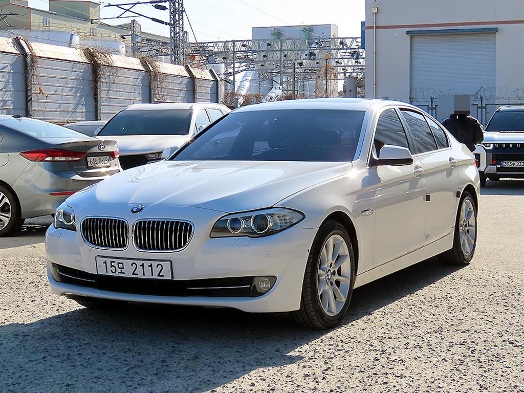 BMW 5시리즈(6세대) 528i - 이미지 18