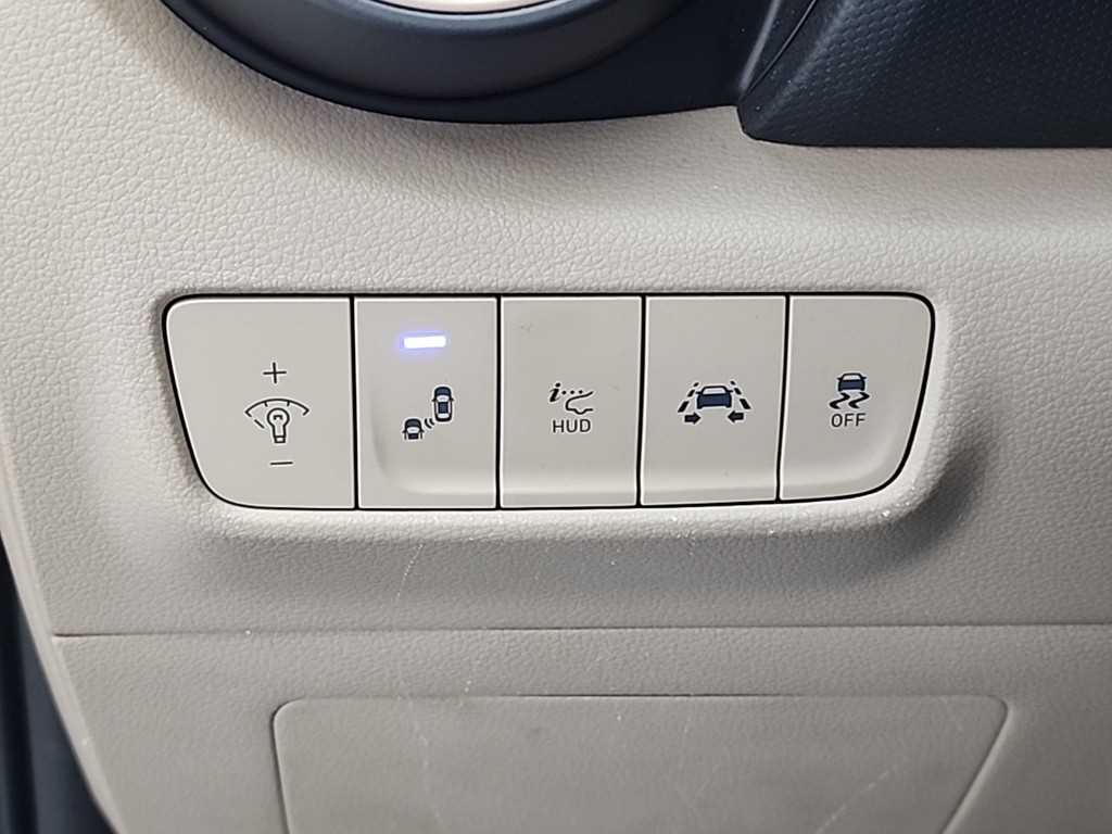 현대 코나 1.6 가솔린 2WD 프리미엄 - 이미지 7