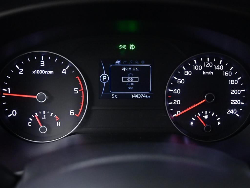 기아 신형 스포티지 1.7 2WD 트렌디 - 이미지 8