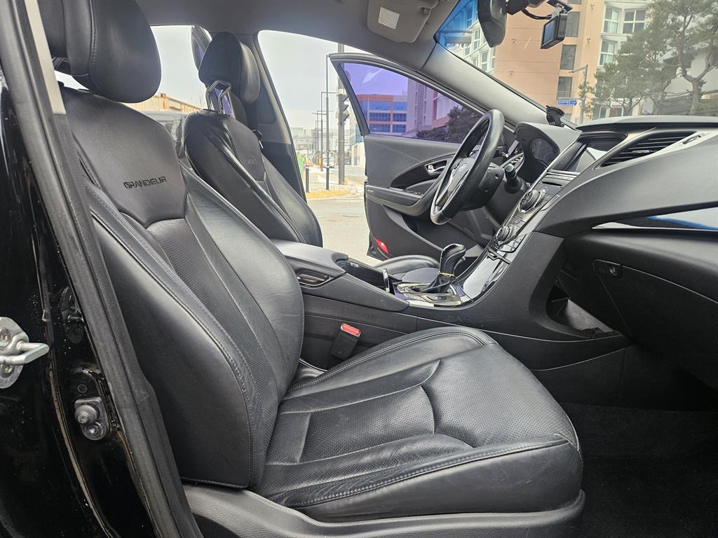 현대 그랜저HG HG 300 프라임 - 이미지 18