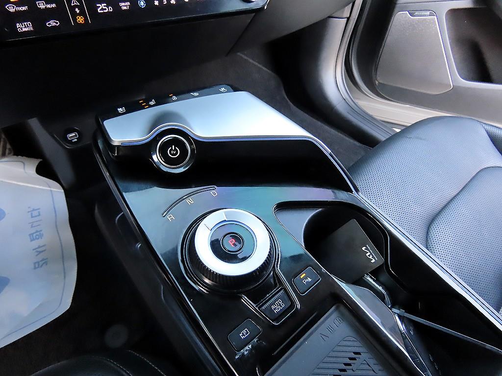 기아 EV6 롱 레인지 2WD 어스 - 이미지 2