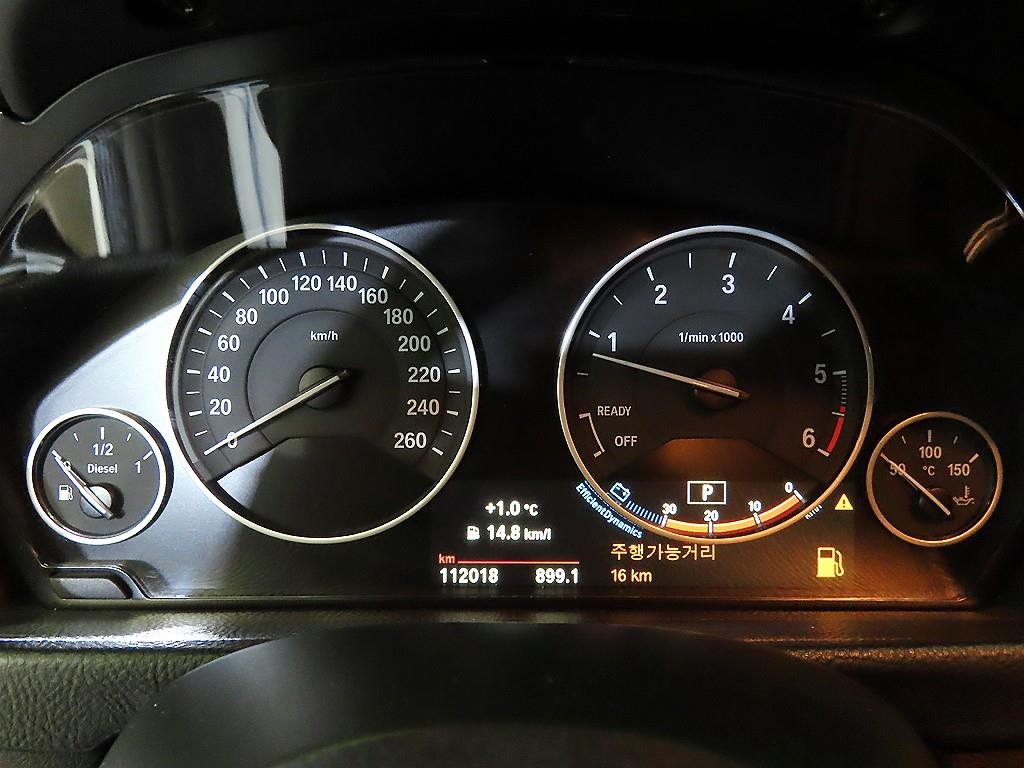 BMW 그란투리스모(GT) 3시리즈 GT 320d xDrive - 이미지 3