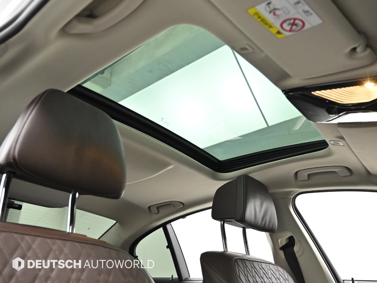 BMW 5시리즈(7세대) 523d 럭셔리 - 이미지 2