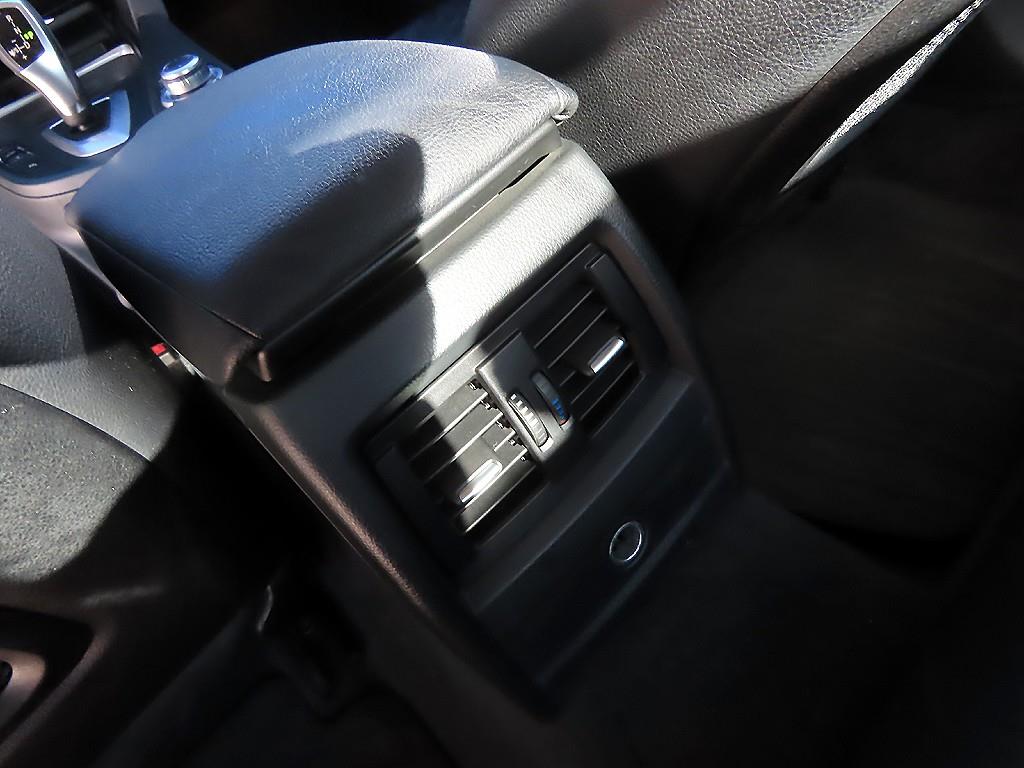 BMW 3시리즈(6세대) 328i - 이미지 12