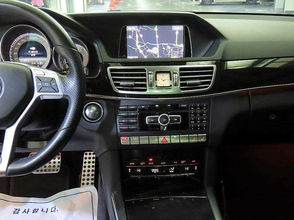 벤츠 E클래스(4세대) E300 아방가르드 - 이미지 3