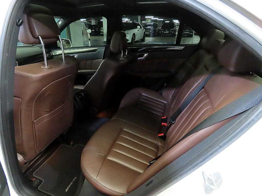 벤츠 E클래스(4세대) E300 아방가르드 - 이미지 16
