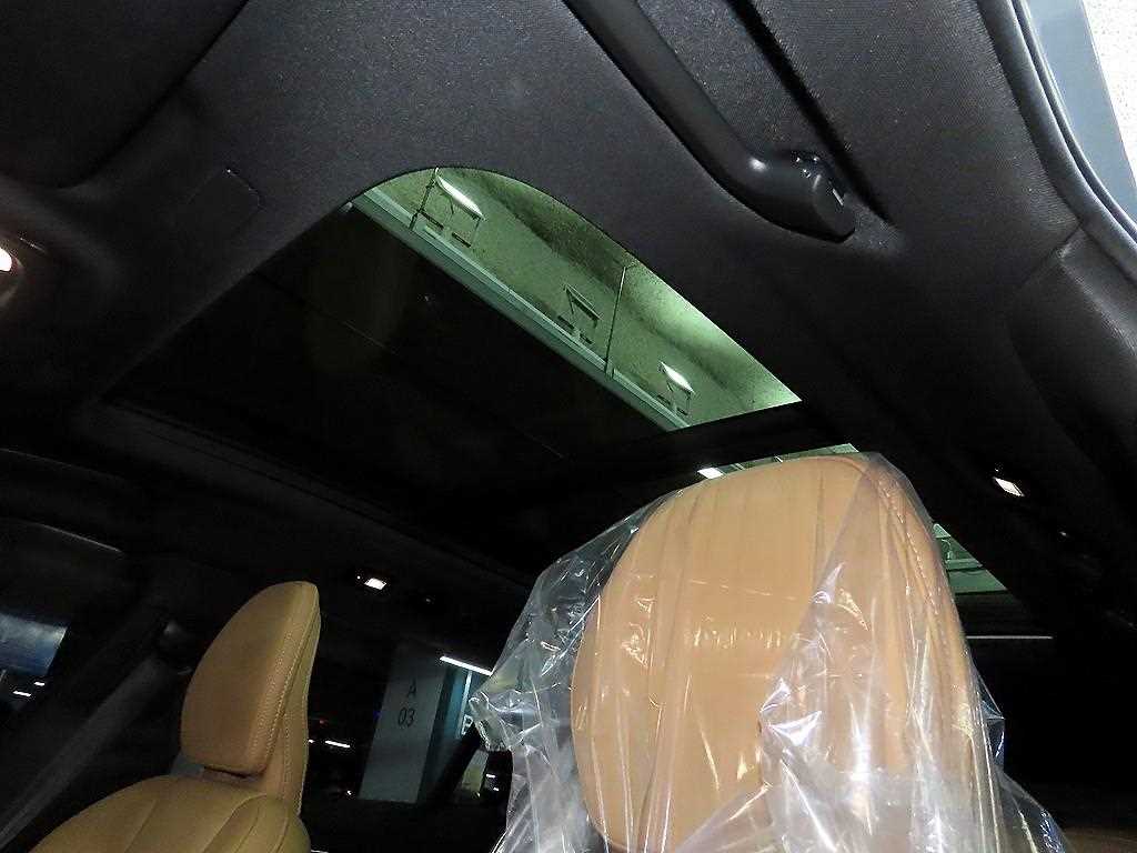 볼보 V60 크로스컨트리(2세대) 2.0 B5 AWD 울트라 - 이미지 19