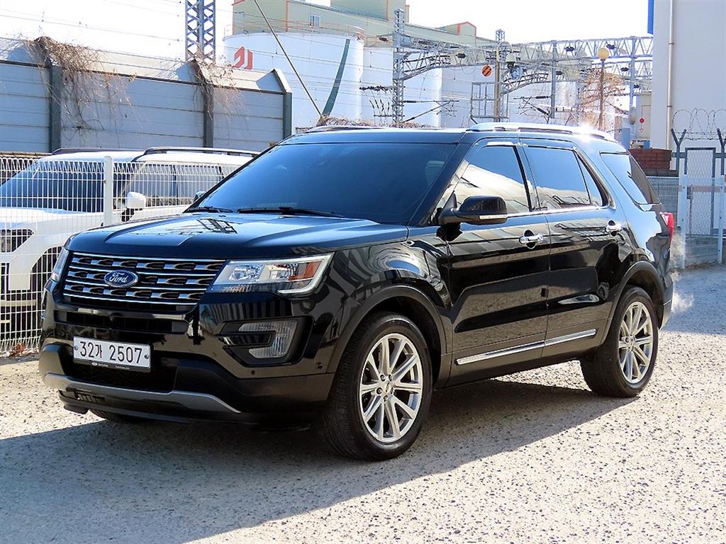 포드 익스플로러(5세대) 2.3 AWD 리미티드 - 이미지 11