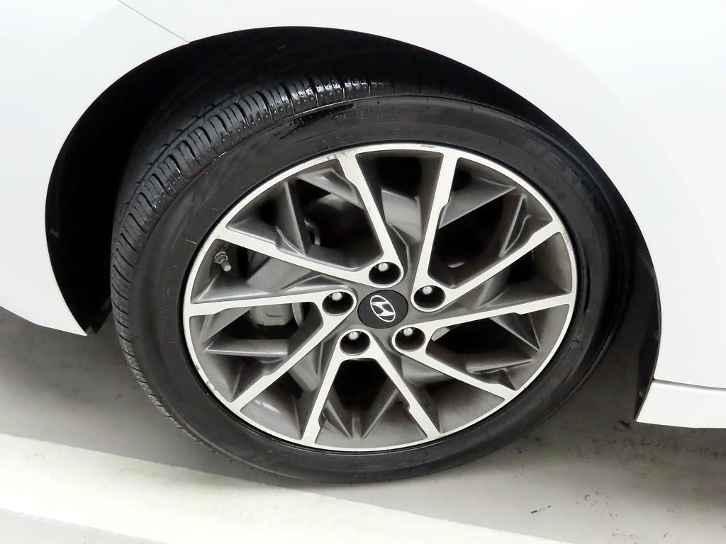 현대 더 뉴아반떼AD 1.6 가솔린 스마트 초이스 - 이미지 16