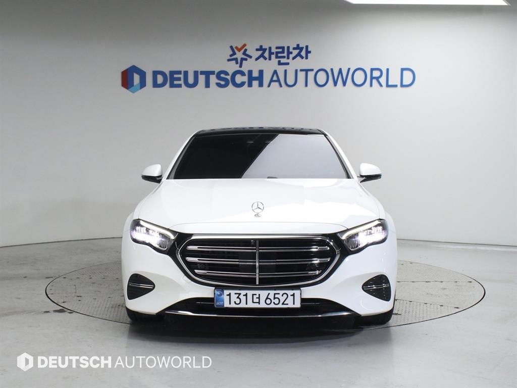 벤츠 E클래스(6세대) E220d 4매틱 익스클루시브 - 이미지 3