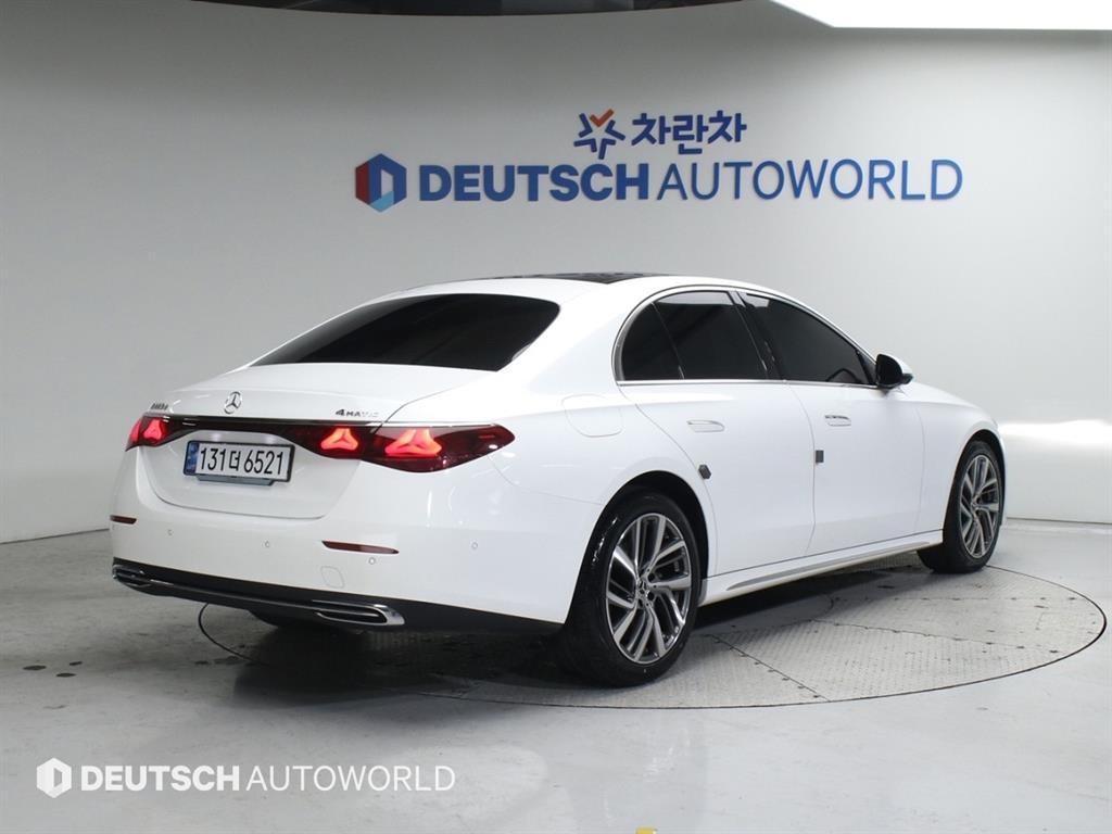 벤츠 E클래스(6세대) E220d 4매틱 익스클루시브 - 이미지 15