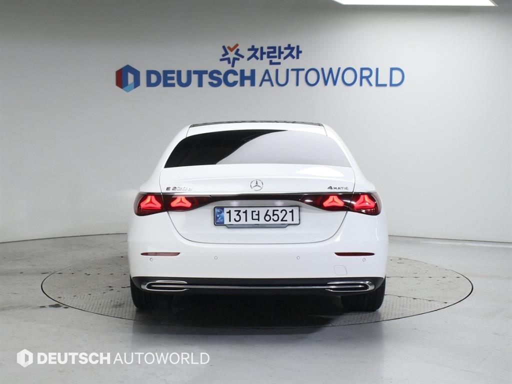 벤츠 E클래스(6세대) E220d 4매틱 익스클루시브 - 이미지 16