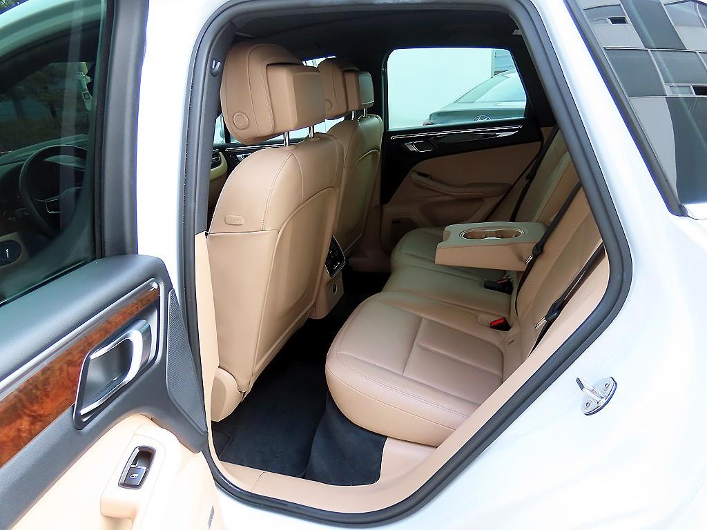 포르쉐 마칸 2.9 S - 이미지 6